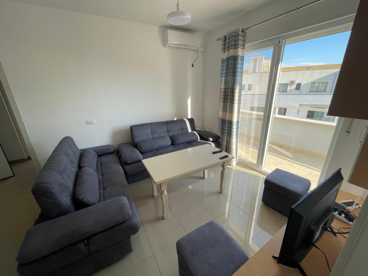 Nimfeum Apartments Shëngjin Exteriör bild